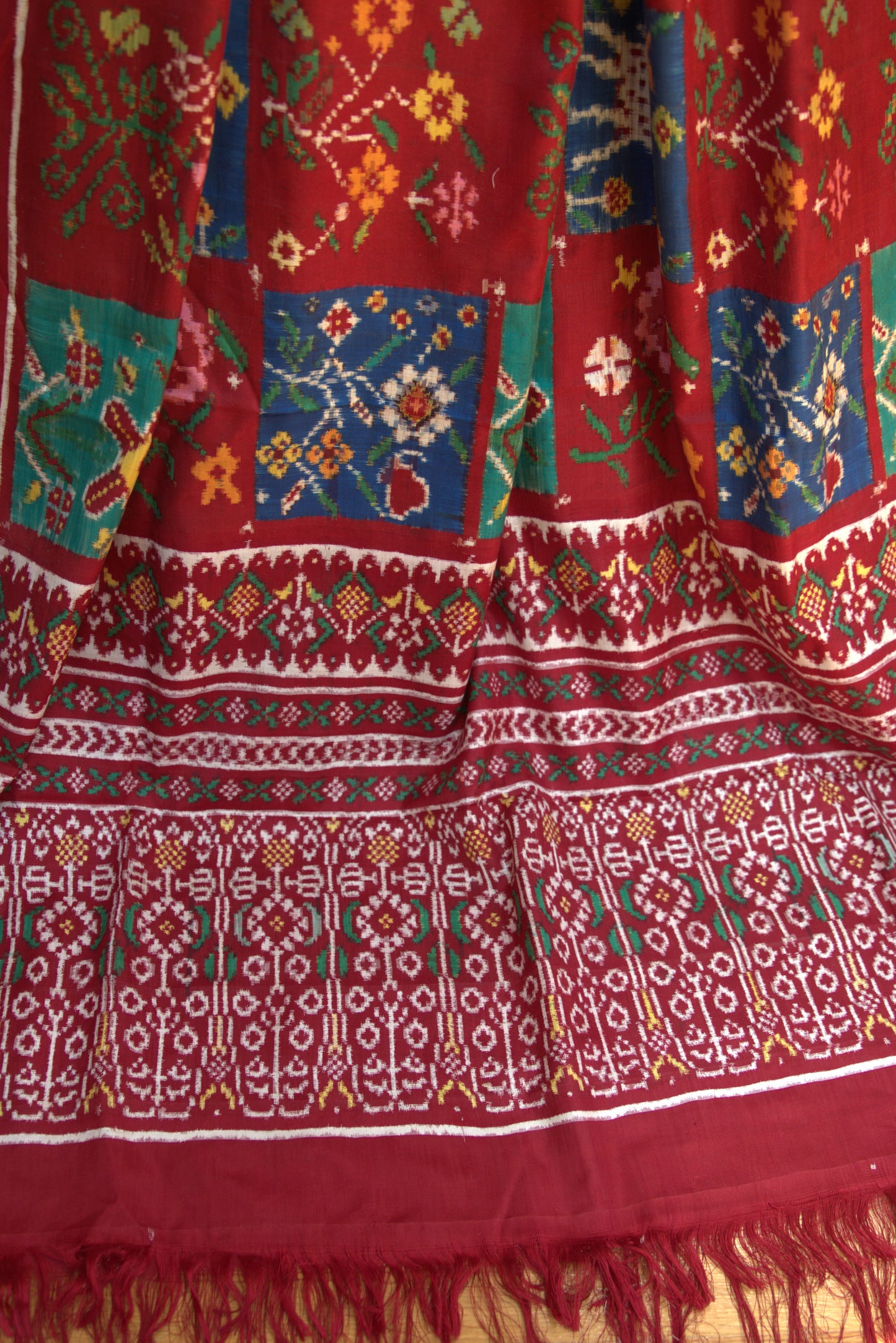 Multicolor Double Ikkat Rangkat Patola Sari